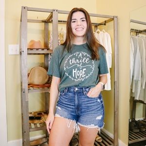 Graphic Bella Canvas T-Shirt Size Large